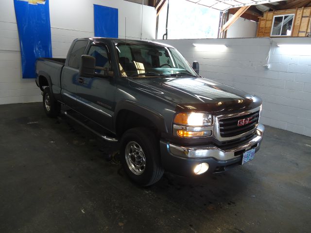 GMC Sierra 2500 2006 photo 4