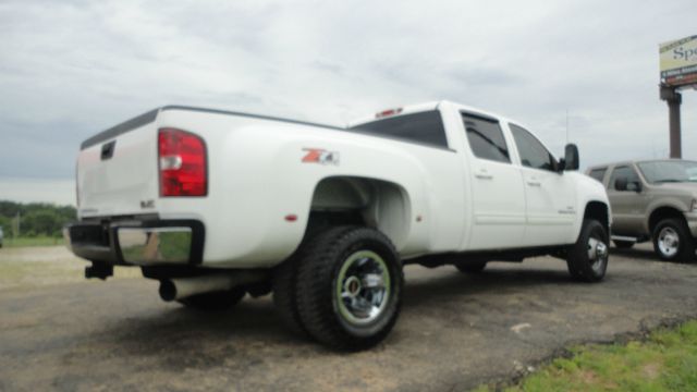 GMC Sierra 2500 2008 photo 2