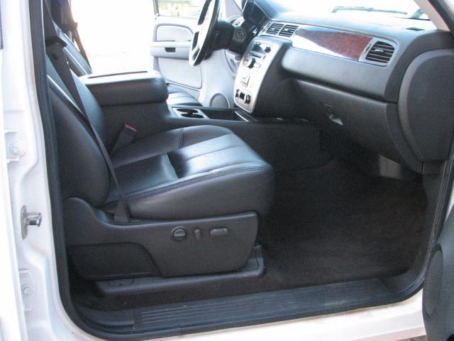 GMC Sierra 2500 2009 photo 10