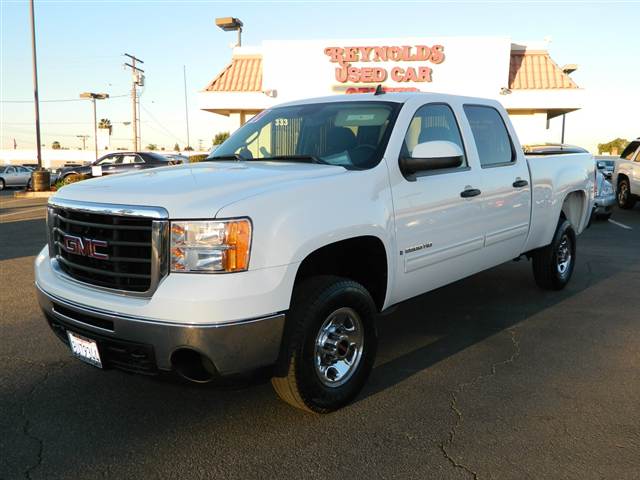 GMC Sierra 2500 2009 photo 2