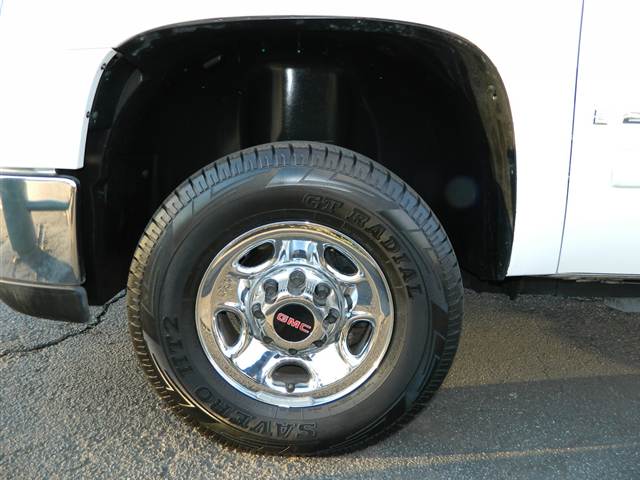 GMC Sierra 2500 2009 photo 3