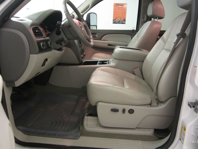 GMC Sierra 2500 2009 photo 0