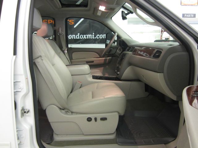 GMC Sierra 2500 2009 photo 17