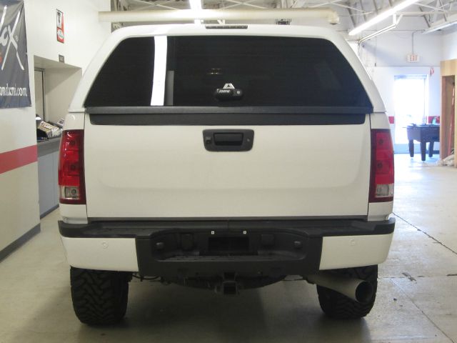 GMC Sierra 2500 2009 photo 21