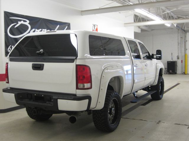 GMC Sierra 2500 2009 photo 22