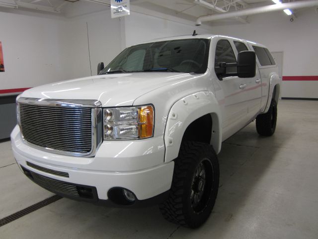 GMC Sierra 2500 2009 photo 9