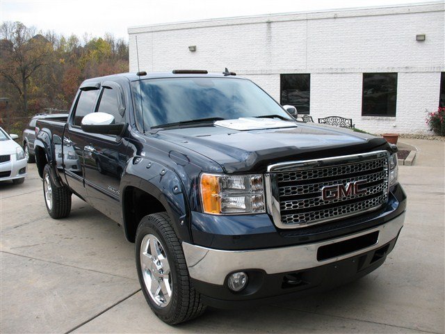 GMC Sierra 2500 SLT Unspecified