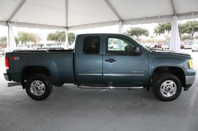 GMC Sierra 2500 2011 photo 5