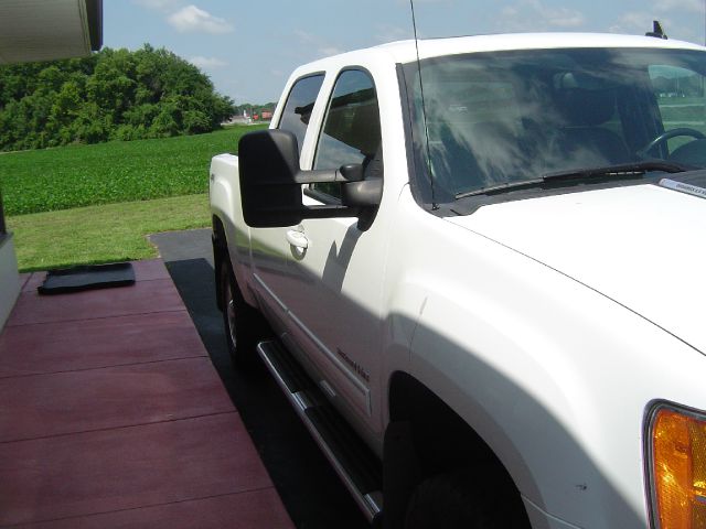 GMC Sierra 2500 2011 photo 4