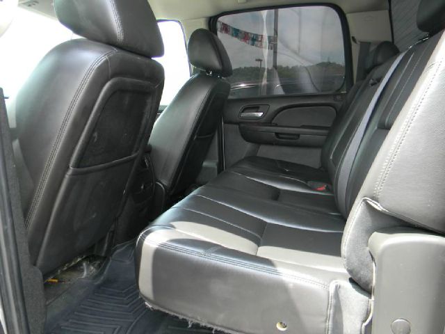 GMC Sierra 2500 2011 photo 4