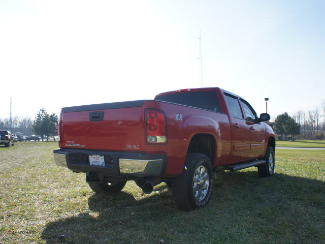 GMC Sierra 2500 2011 photo 3