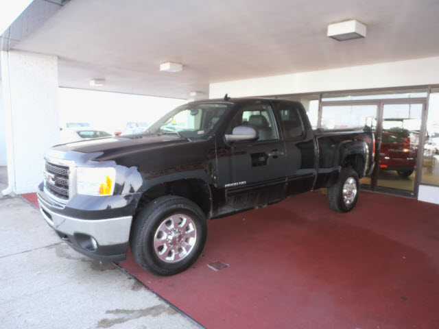 GMC Sierra 2500 2011 photo 2