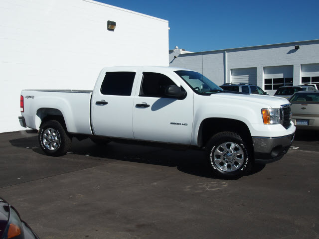 GMC Sierra 2500 2011 photo 1