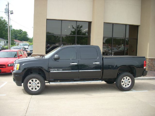 GMC Sierra 2500 2011 photo 5