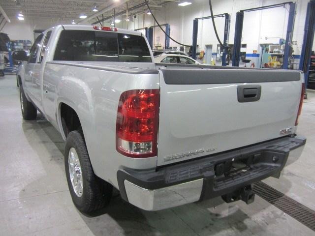 GMC Sierra 2500 2011 photo 4