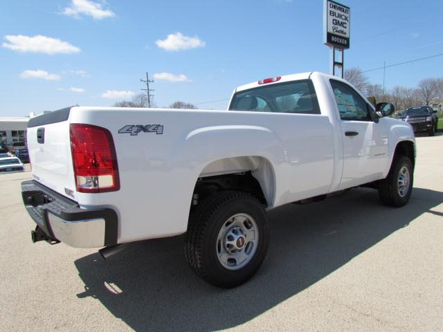 GMC Sierra 2500 2013 photo 2