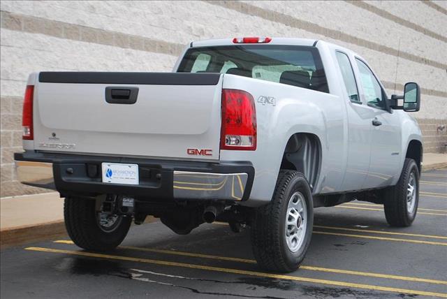 GMC Sierra 2500 2013 photo 4