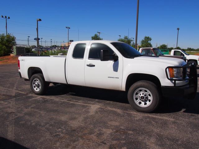 GMC Sierra 2500 2013 photo 2