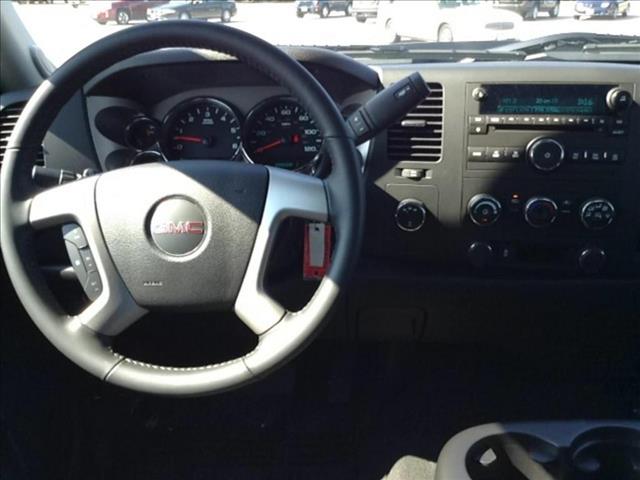 GMC Sierra 2500 2013 photo 1