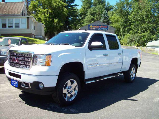 GMC Sierra 2500 2013 photo 3