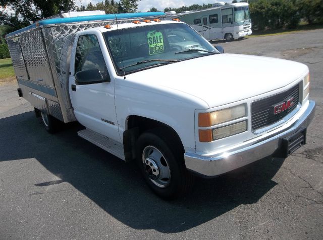 GMC Sierra 3500 1997 photo 2