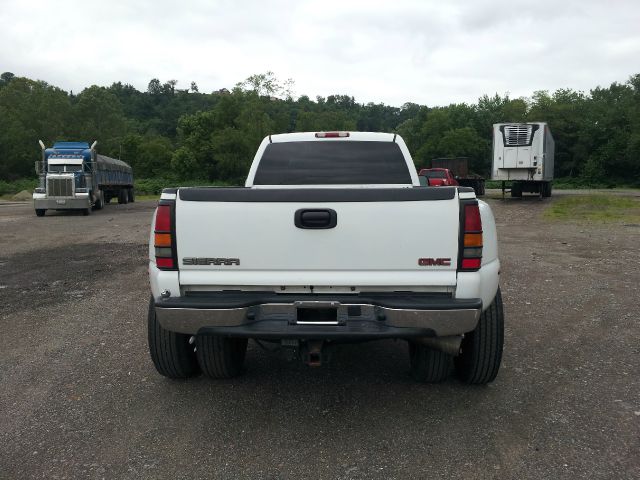 GMC Sierra 3500 2003 photo 10