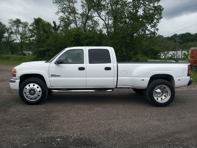 GMC Sierra 3500 2003 photo 12