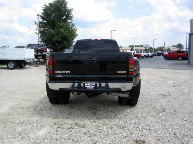 GMC Sierra 3500 2004 photo 3