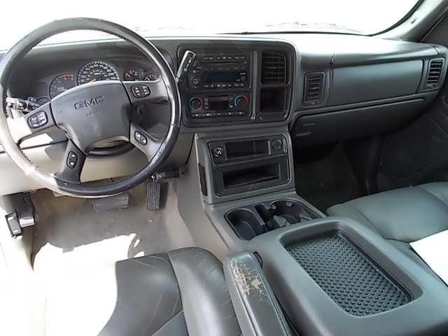 GMC Sierra 3500 2004 photo 1