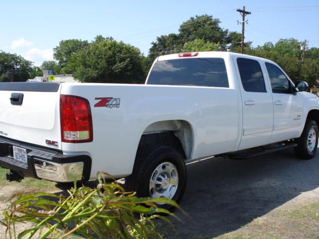 GMC Sierra 3500 2010 photo 15