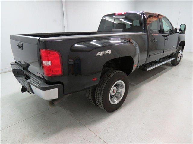 GMC Sierra 3500 2011 photo 2