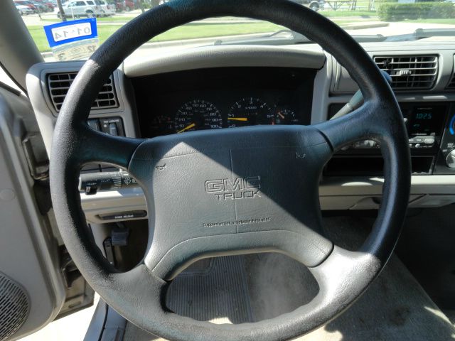 GMC Sonoma 1997 photo 18