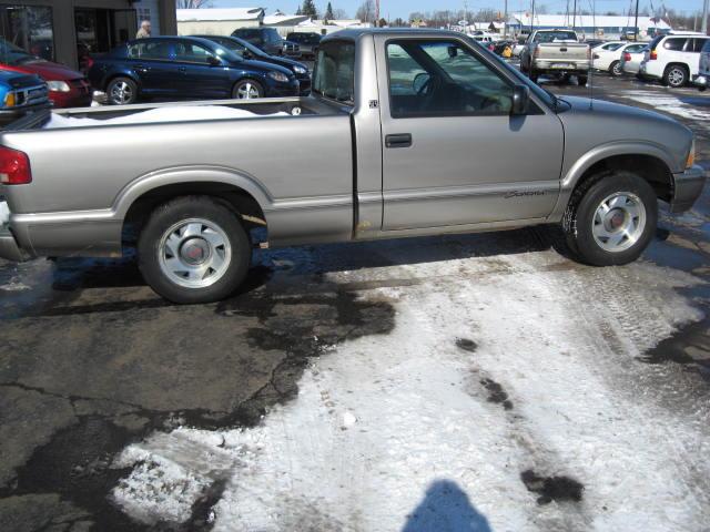 GMC Sonoma 1998 photo 2