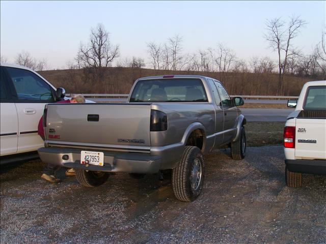 GMC Sonoma 1998 photo 2