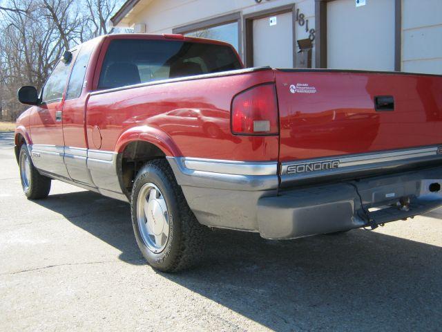 GMC Sonoma 1998 photo 1