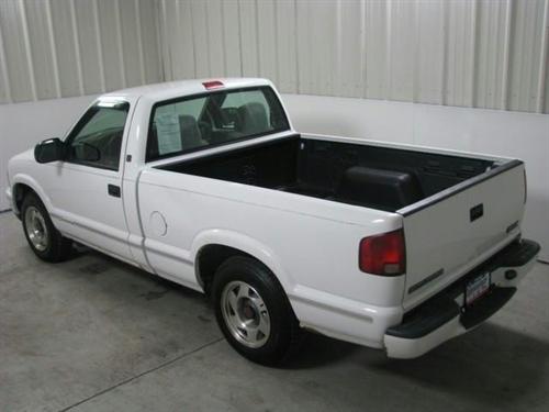 GMC Sonoma 1999 photo 2