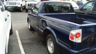 GMC Sonoma 2000 photo 2