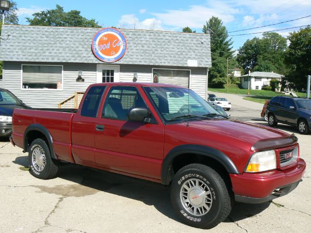 GMC Sonoma 2000 photo 2