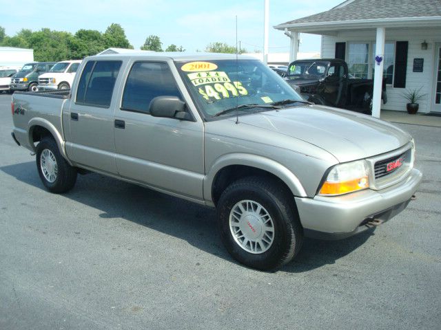 GMC Sonoma 2001 photo 1