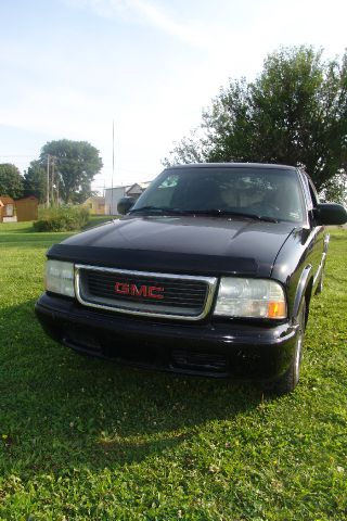 GMC Sonoma 2002 photo 1