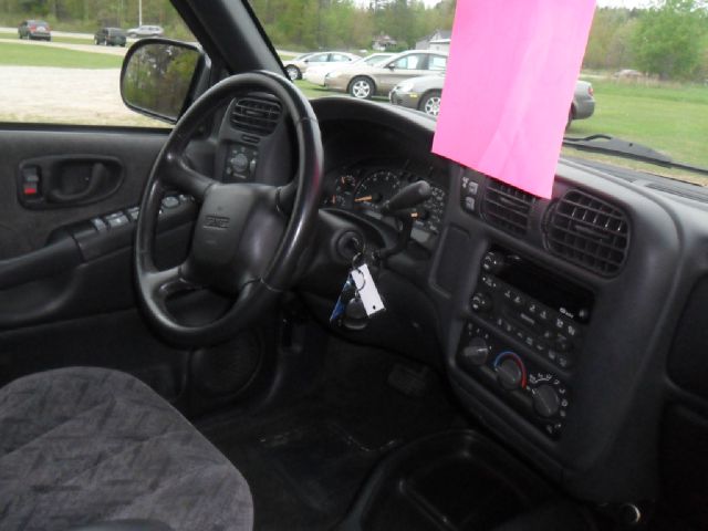 GMC Sonoma 2002 photo 3