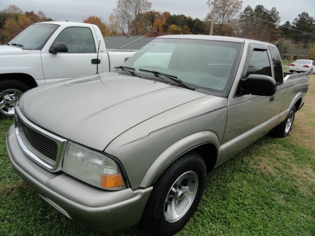 GMC Sonoma 2002 photo 4