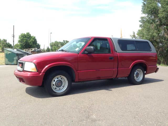 GMC Sonoma 2002 photo 1