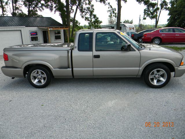 GMC Sonoma 2003 photo 3