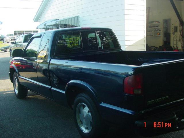 GMC Sonoma 2003 photo 3