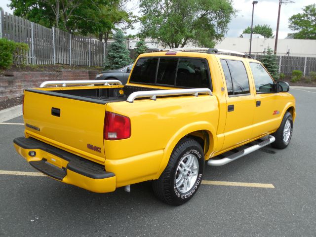 GMC Sonoma 2003 photo 15