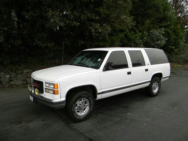 GMC Suburban 1993 photo 1