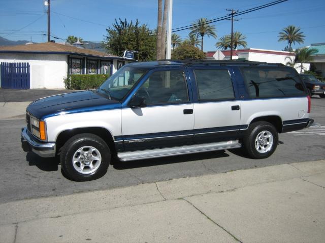 GMC Suburban 1993 photo 2