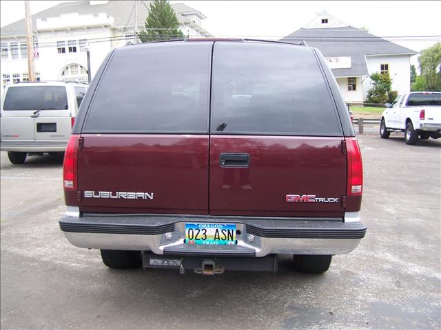 GMC Suburban 1995 photo 1