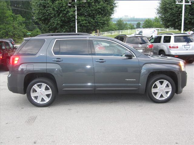 GMC Terrain 2010 photo 3